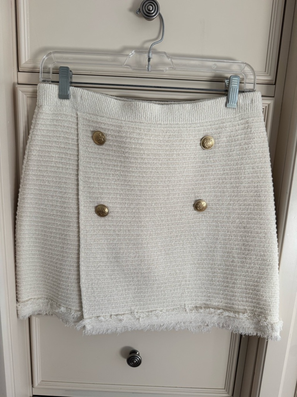 NWT J.CREW CREAM MINI SKIRT IN CREAM SIZE SMALL